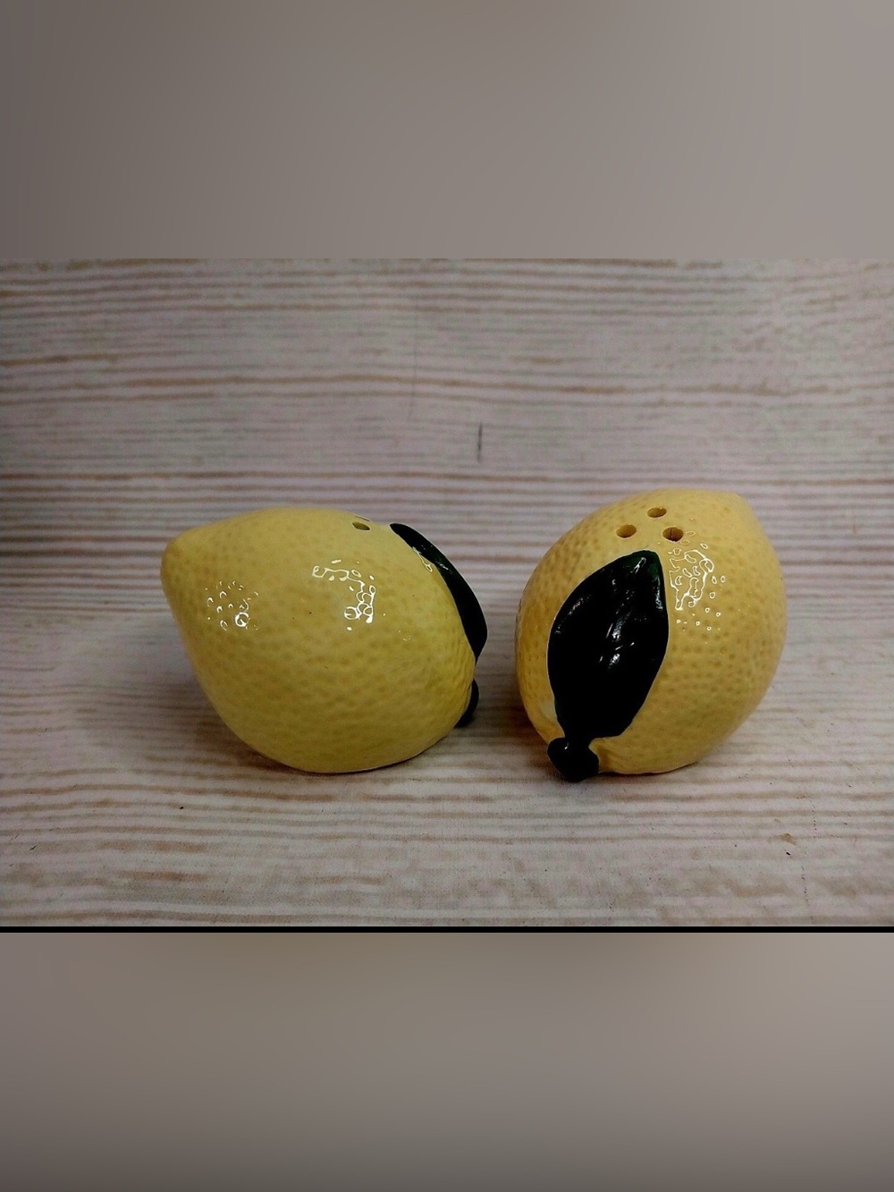 New! Lemons Salt & Pepper Shakers Ceramic Spring Summer Decor Lemon Squeeze